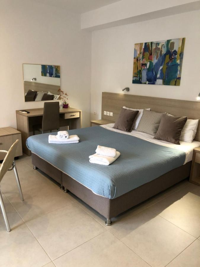 Vanessa House Luxury Apartments Skiathos Town Bagian luar foto