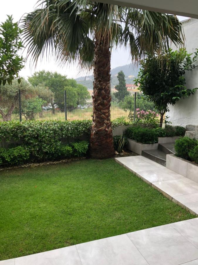 Vanessa House Luxury Apartments Skiathos Town Bagian luar foto