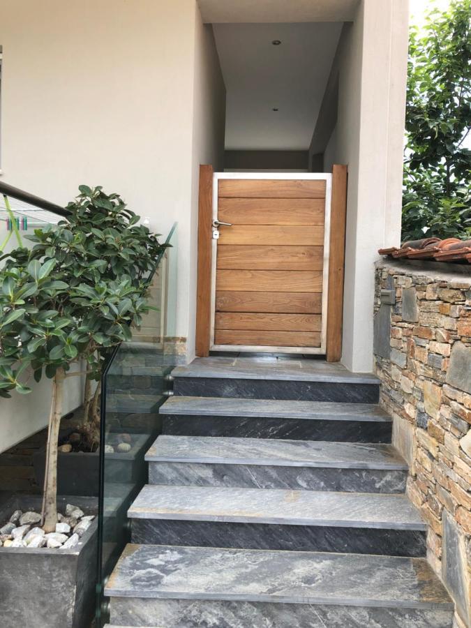 Vanessa House Luxury Apartments Skiathos Town Bagian luar foto