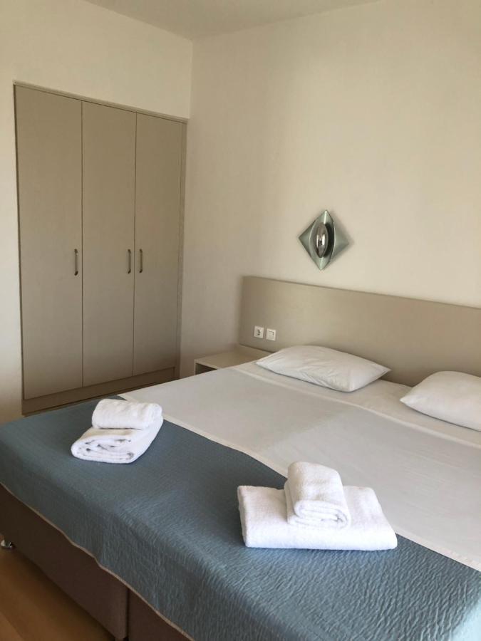 Vanessa House Luxury Apartments Skiathos Town Bagian luar foto