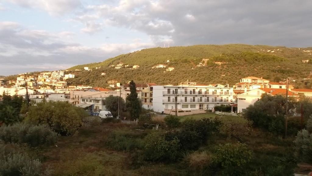Vanessa House Luxury Apartments Skiathos Town Bagian luar foto