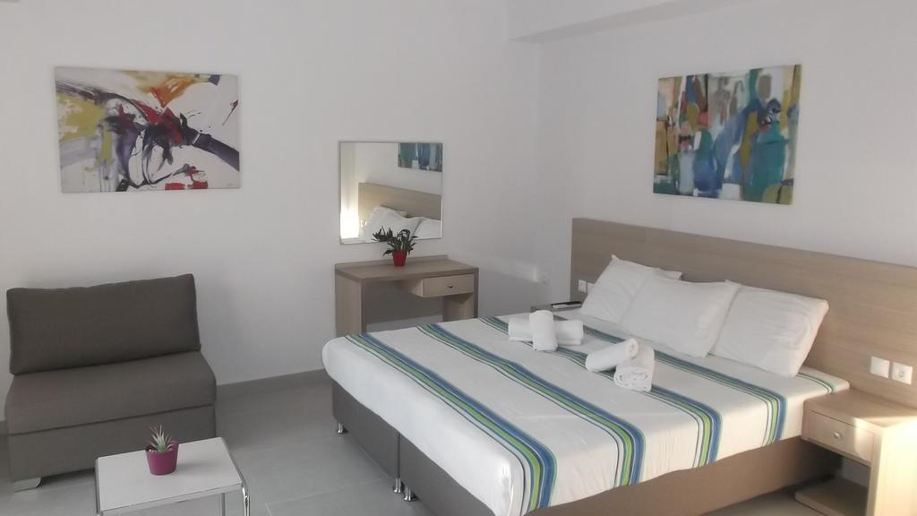 Vanessa House Luxury Apartments Skiathos Town Bagian luar foto