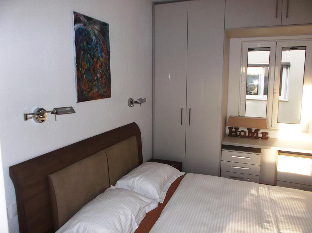 Vanessa House Luxury Apartments Skiathos Town Bagian luar foto
