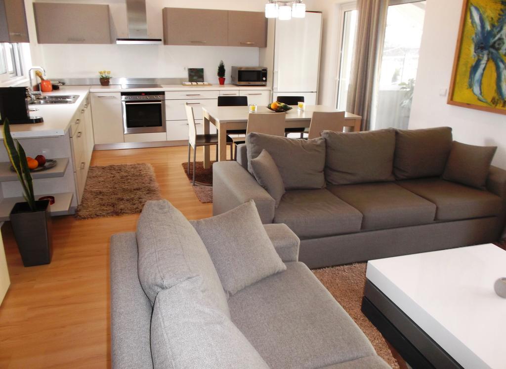 Vanessa House Luxury Apartments Skiathos Town Bagian luar foto